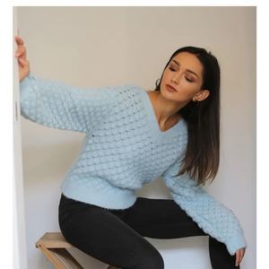 #6•DIZZY GAL•NWT GREY SCALE KNIT FUZZY V NECK PULLOVER SWEATER SIZE SMALL